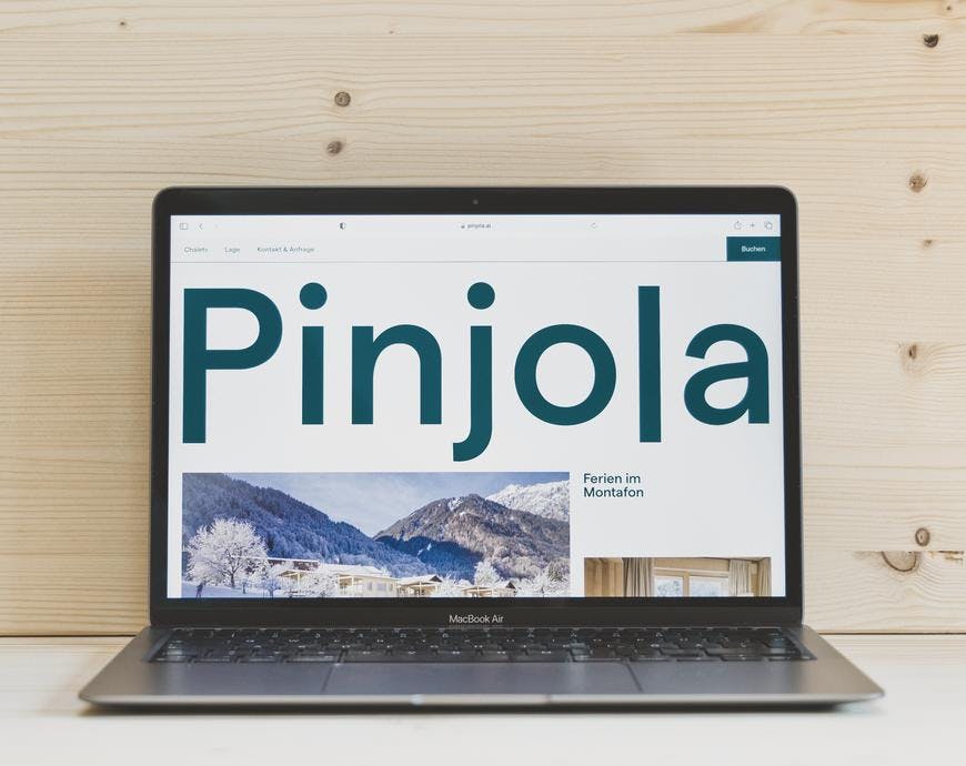 Pinjola Branding Zeughaus: Startseite Website © Patricia Keckeis