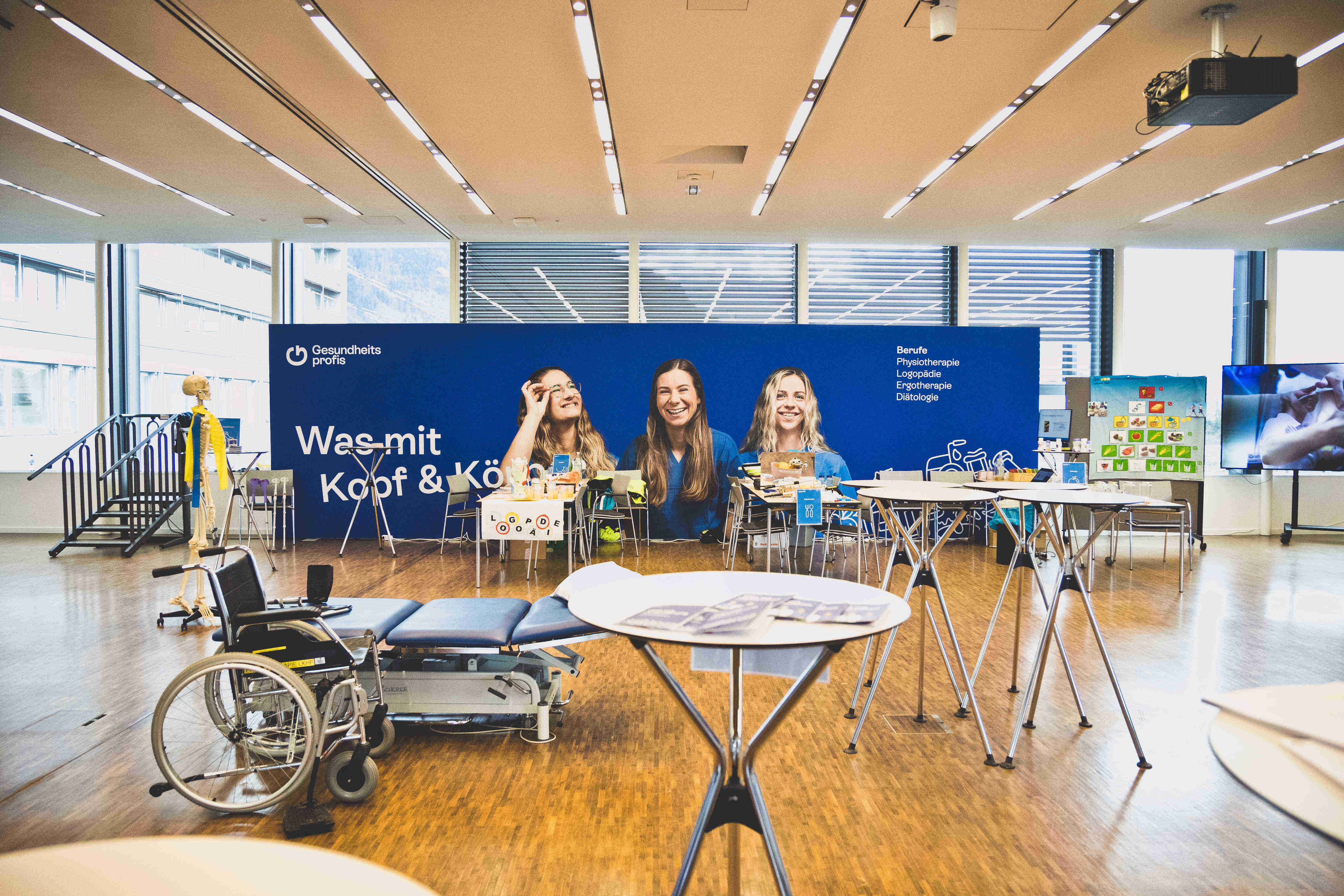 Gesundheitsprofis, Zeughaus Design