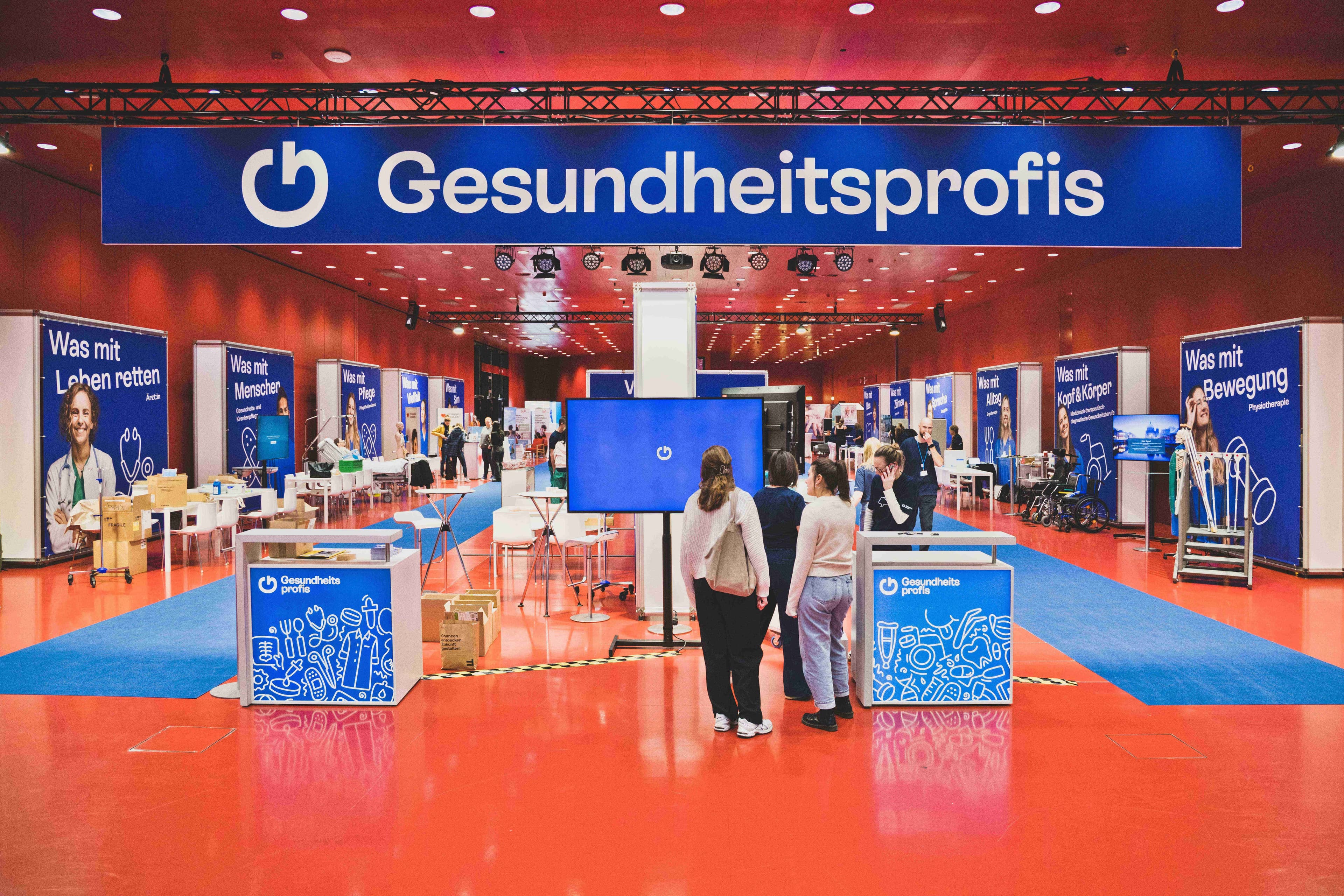 Gesundheitsprofis, Zeughaus Design