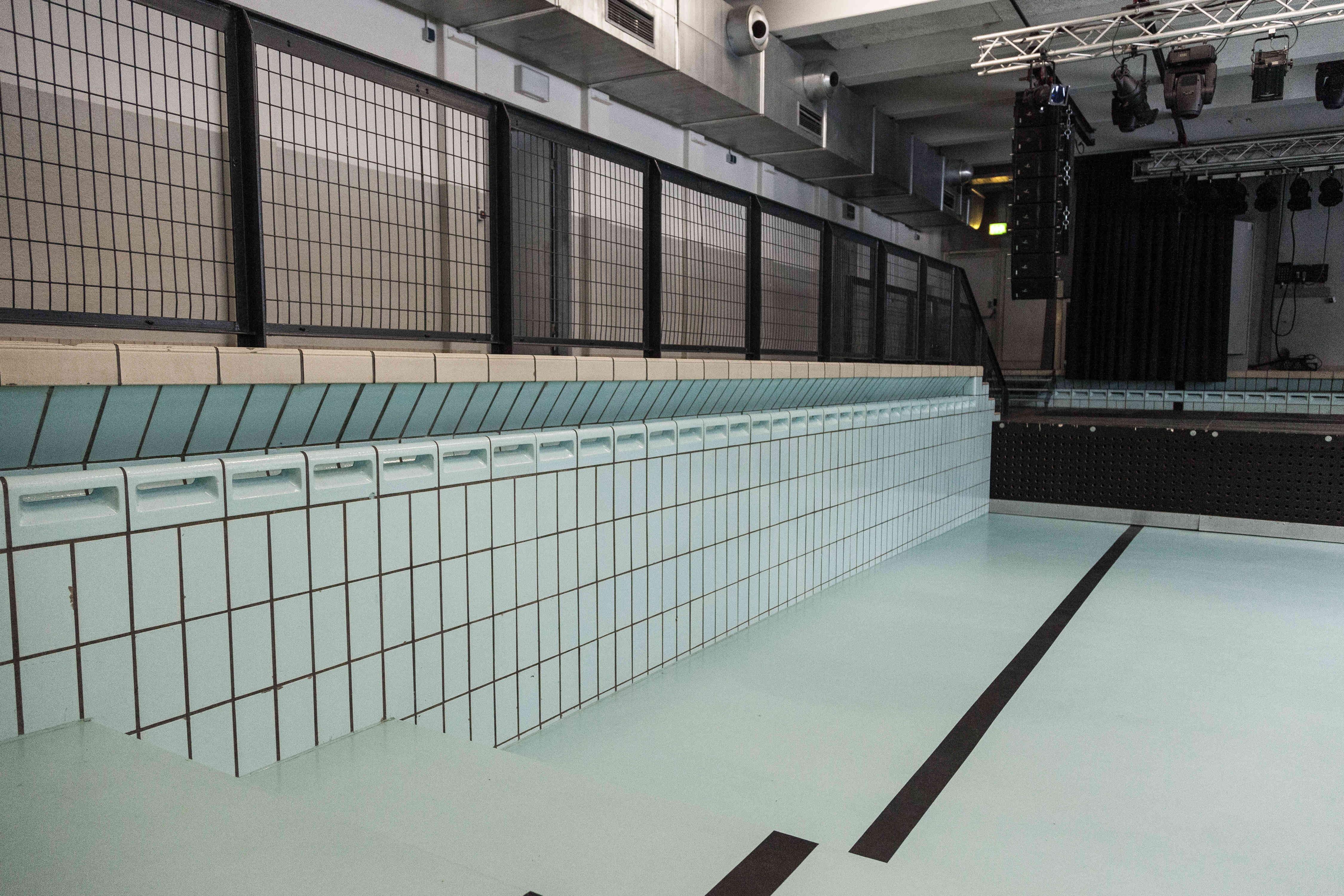Altes Hallenbad Branding, Zeughaus Design