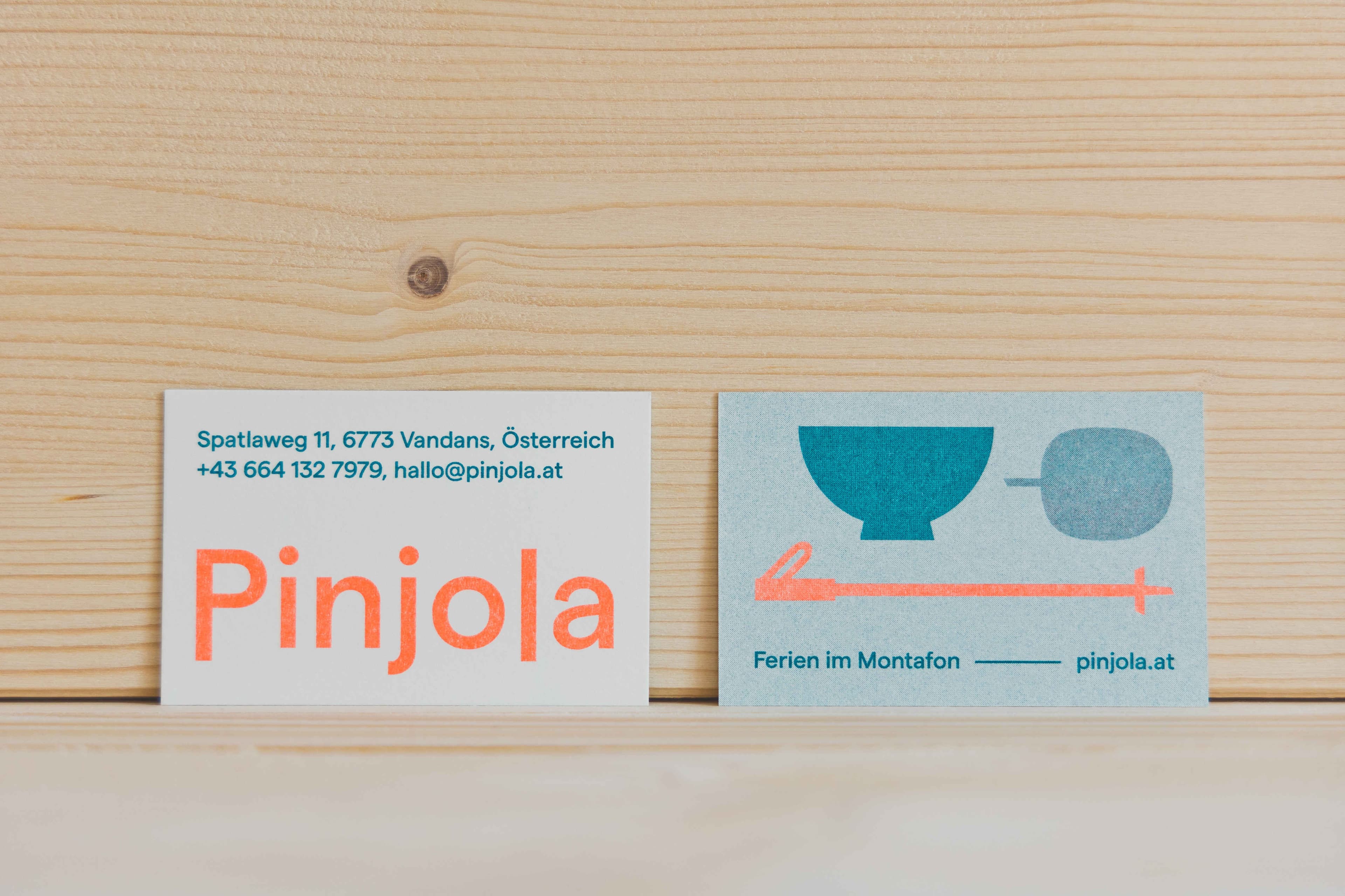 Pinjola Chalets, Zeughaus Design