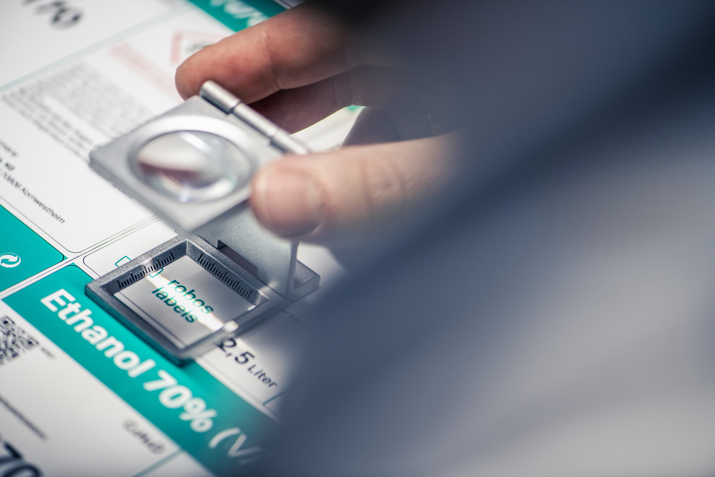 Robos Labels, Zeughaus Design
