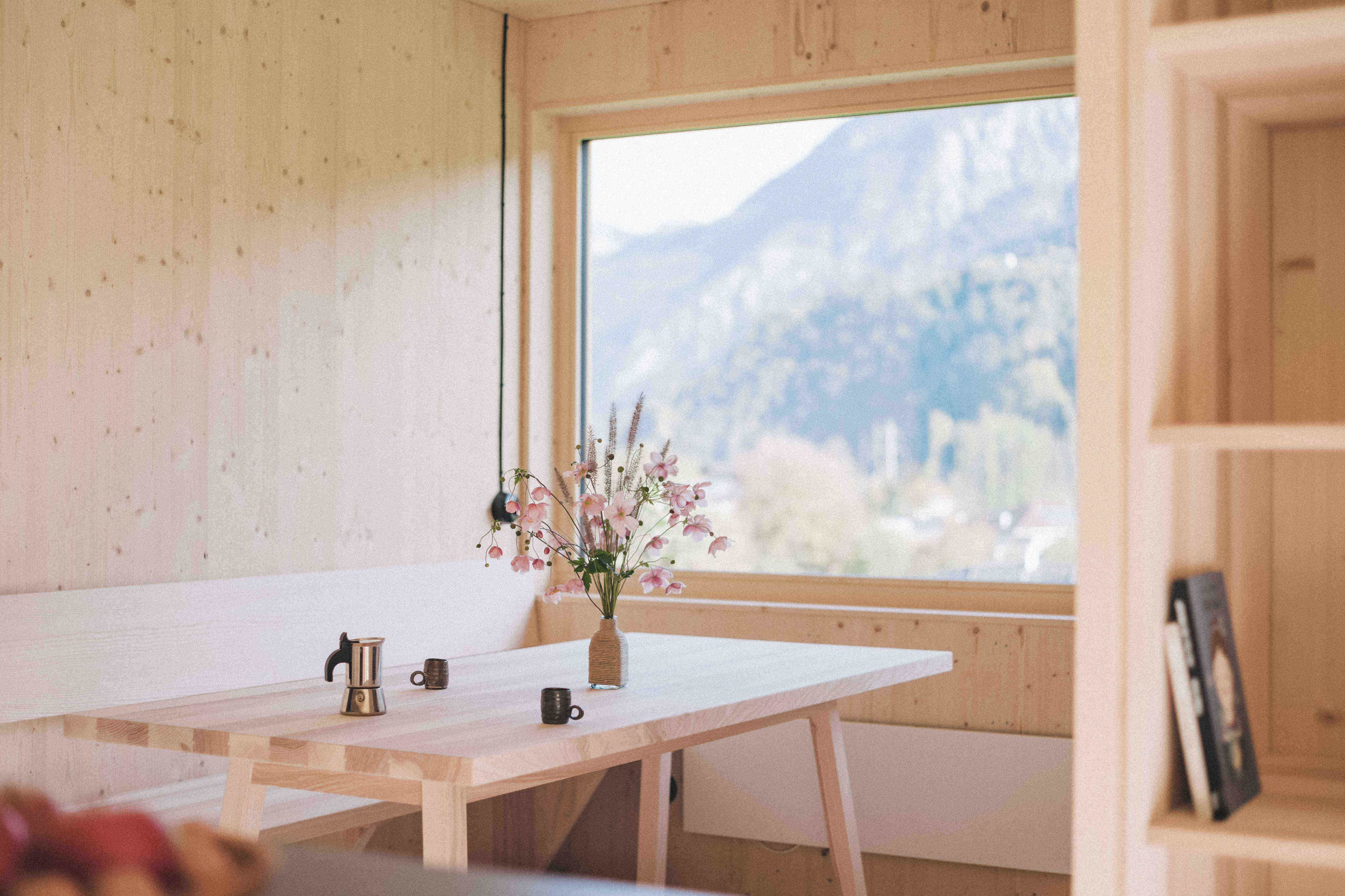 Pinjola Chalets, Zeughaus Design