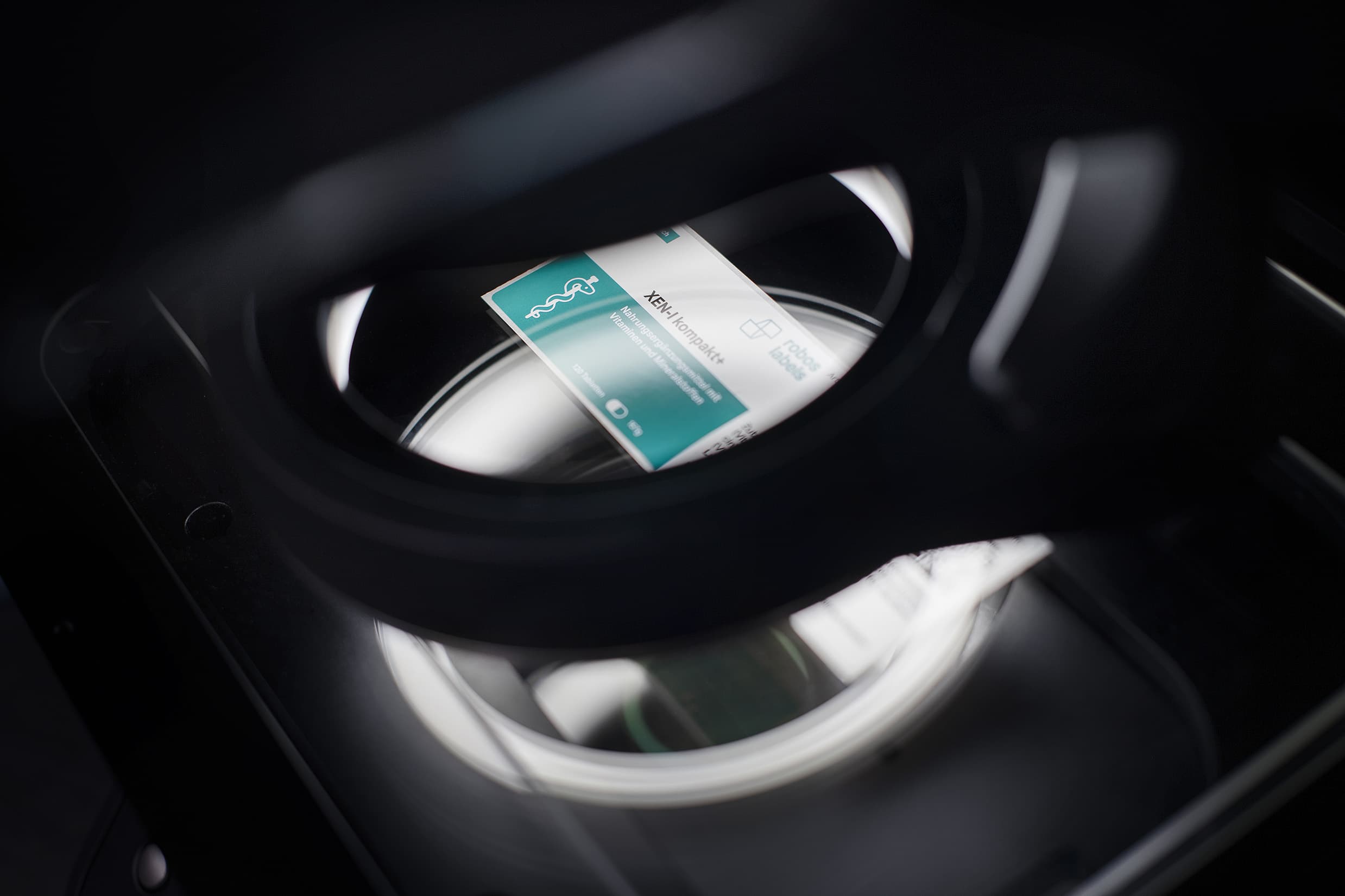 Robos Labels, Zeughaus Design