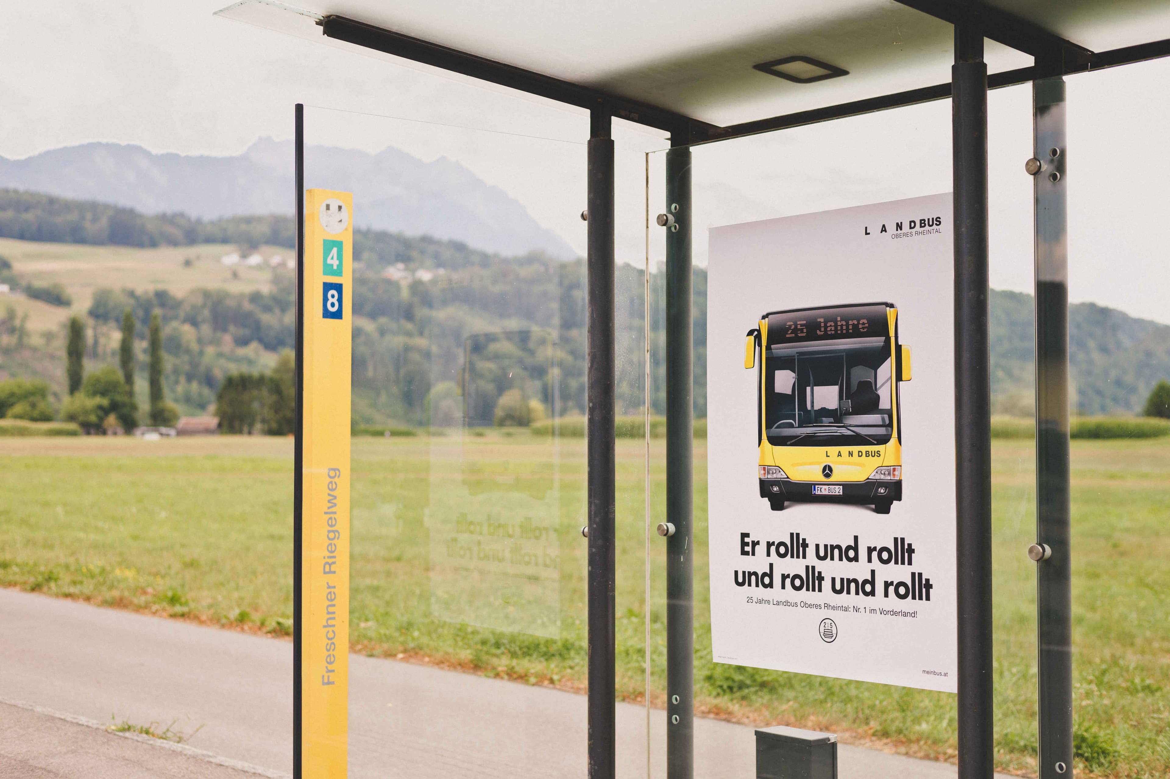 Stadtbus Landbus 25 Jahre, Zeughaus Design